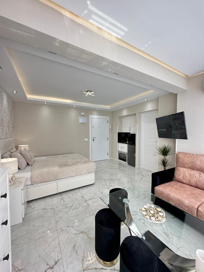 Holiday & Relax - Appartament Center Торемолинос Екстериор снимка